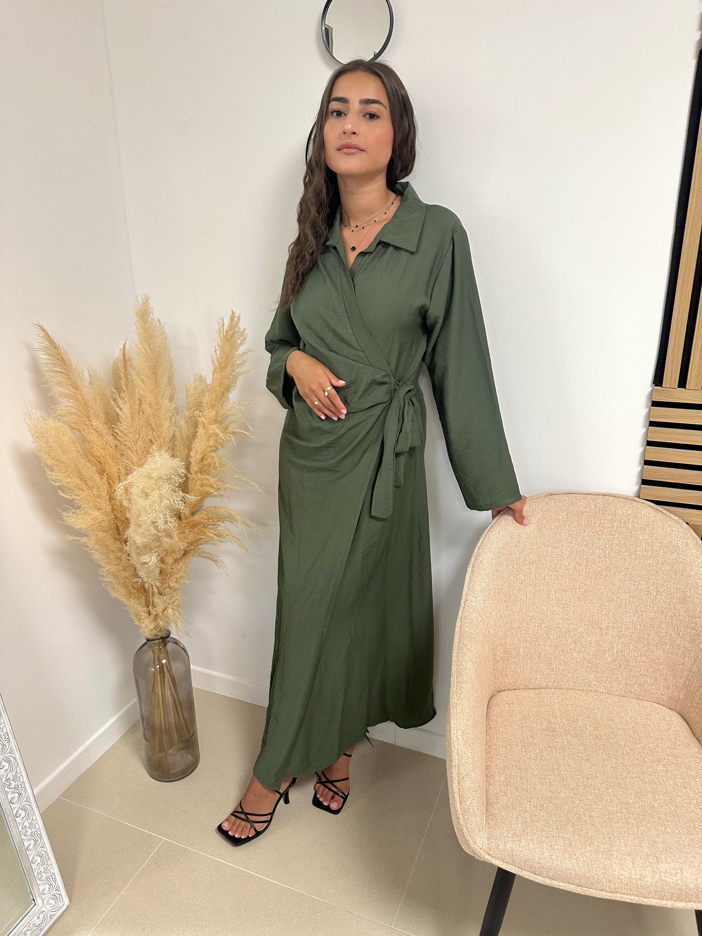 Robe longue cache cœur nouée