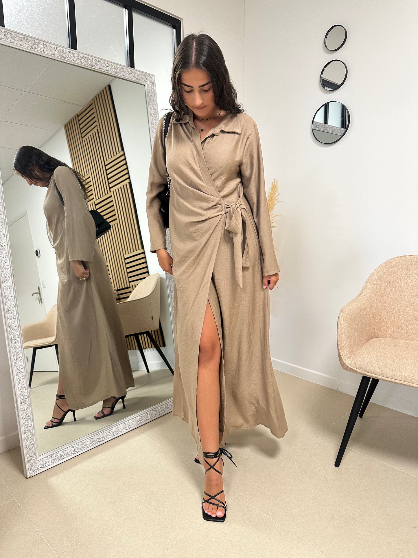 Robe longue cache cœur nouée