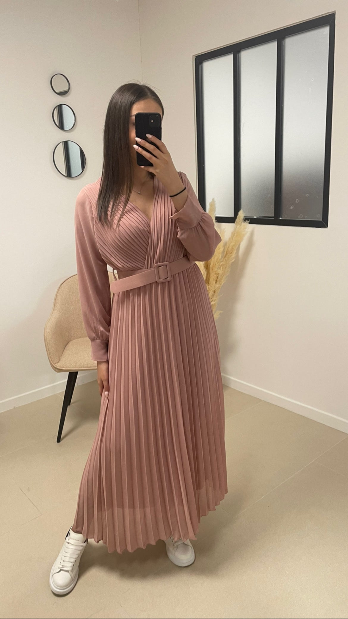 Robe longue plissée rose